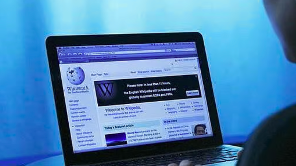 এআই কনটেন্টে কড়াকড়ি: তথ্যের নির্ভরযোগ্যতা রক্ষায় নতুন নীতি উইকিপিডিয়ার